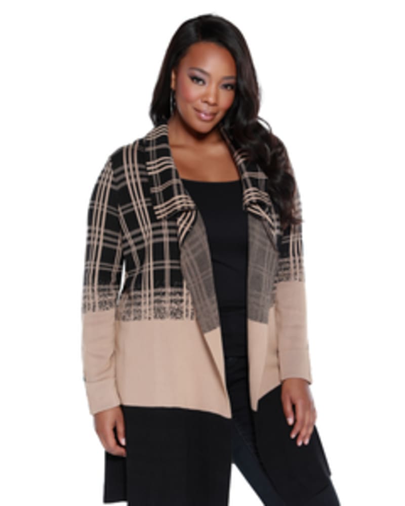 Front of a model wearing a size 1X Veronica Long Plaid Cardigan in ICED LATTE/BLACK by Belldini Black Label. | dia_product_style_image_id:245905